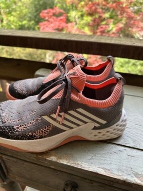 K-Swiss Gray and Pink Slip-On Knit Sneakers